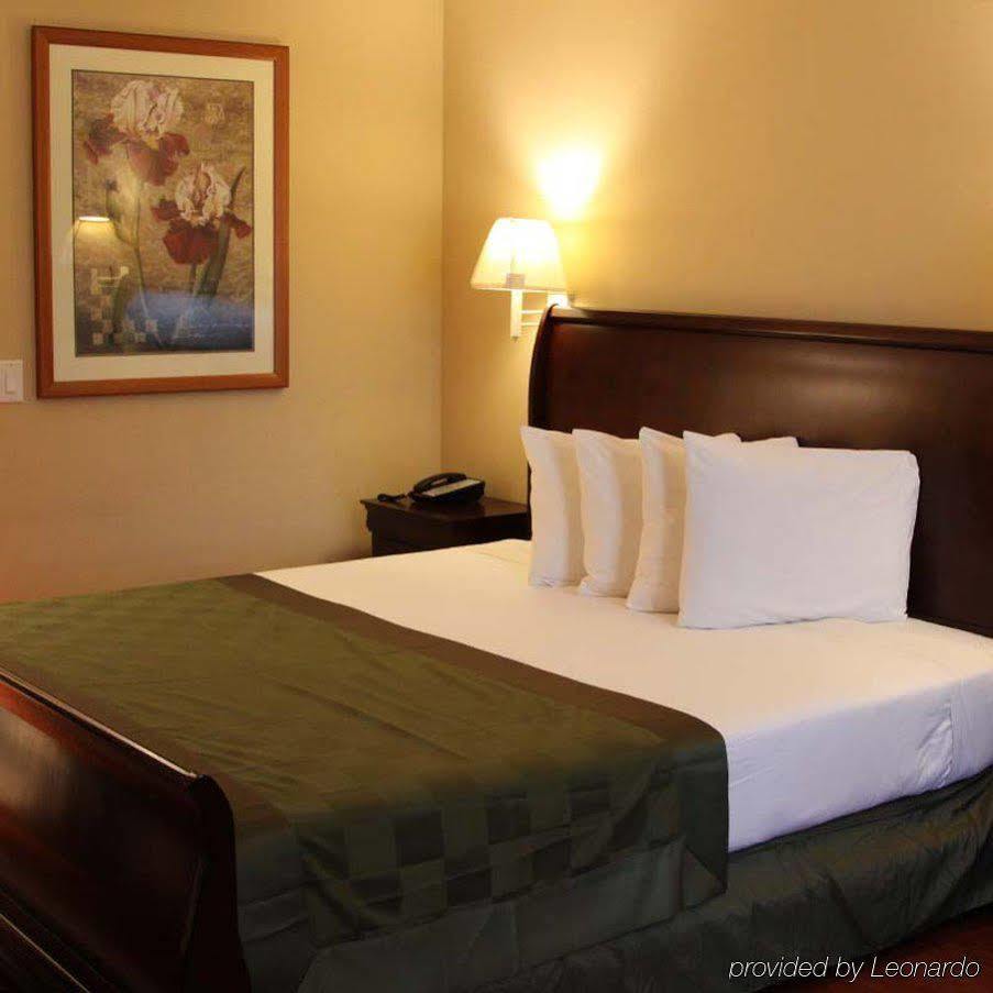 Ambassador Inn Alhambra Kültér fotó